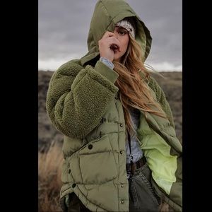 Anthropologie Pilcro Army Green Puffer Jacket Coat Sz L. NEW with Tags!